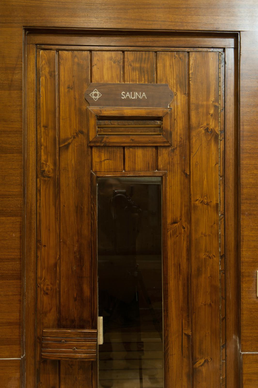 Sauna door