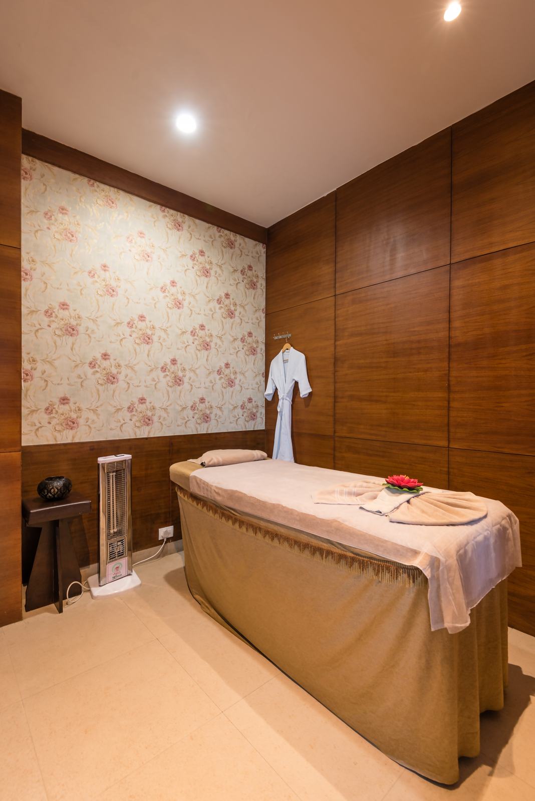 Single treatment room